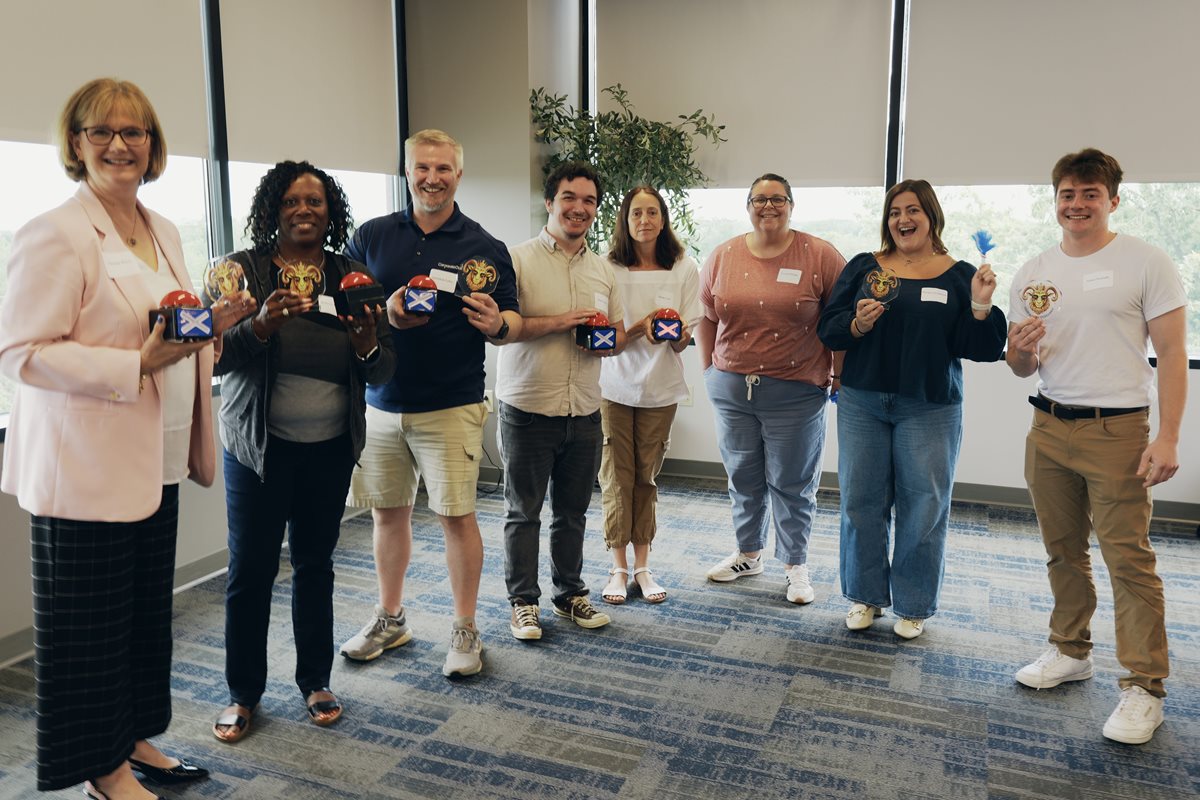 Winners with Prizes at Quest