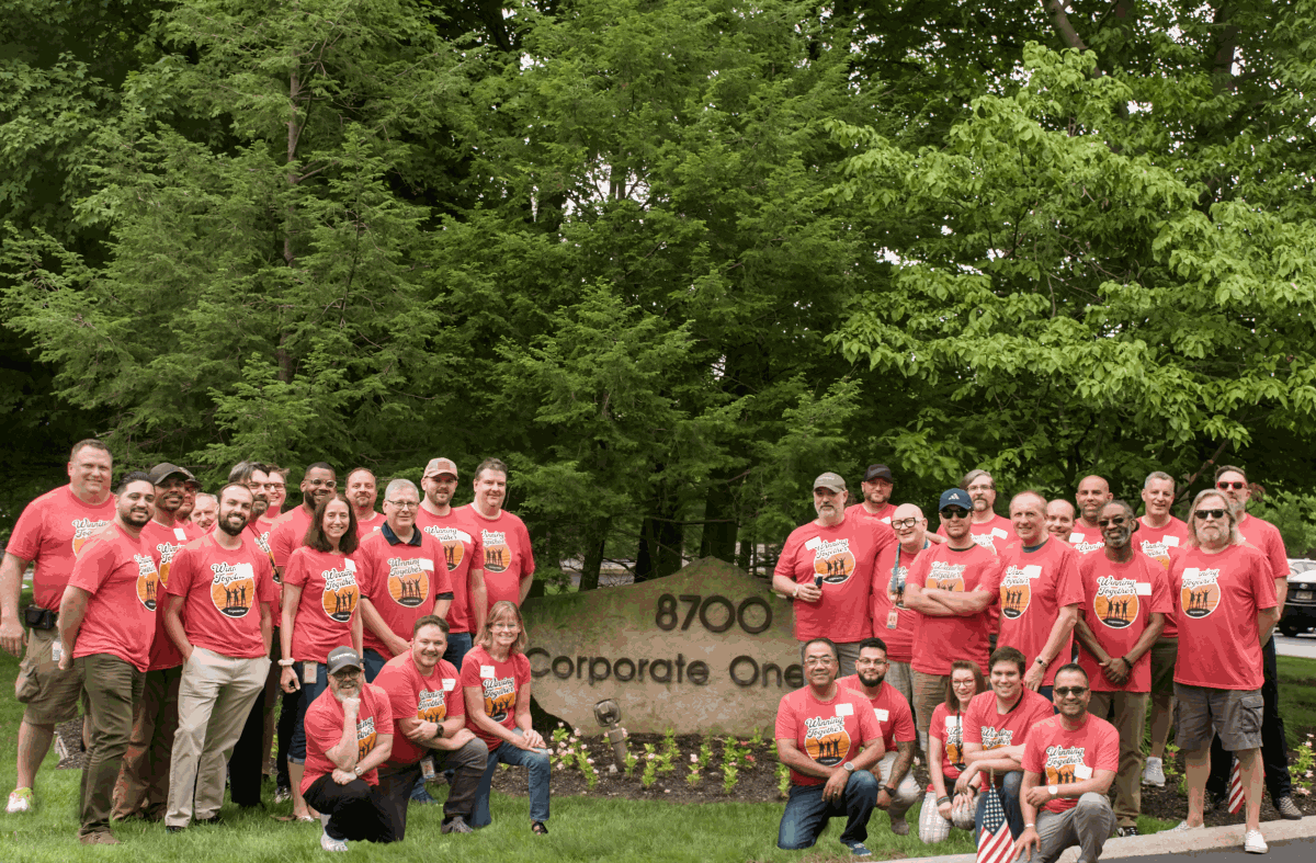 IT Team Corporate One Sign